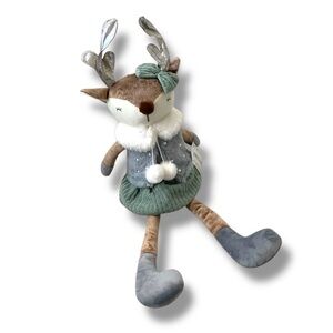 NWT JINGLES & JOY Festive Plush Reindeer with Silver Antlers